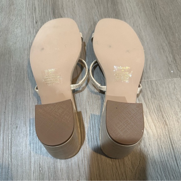 Steve Madden Strappy Block Heel Sandals, Cream Crocodile, Size 8 - Picture 4 of 6